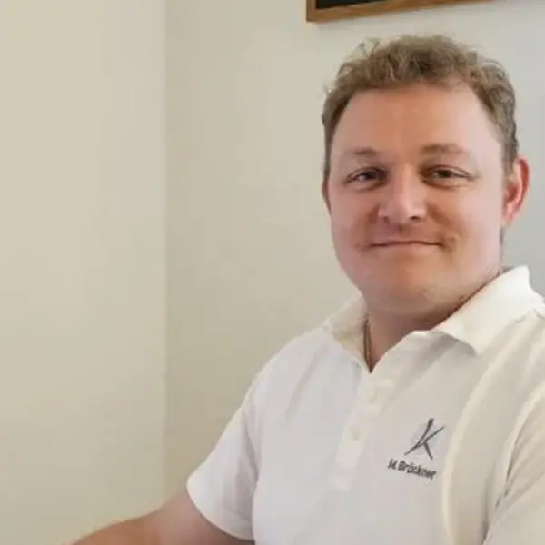 Marc Brückner, Arzt in Weiterbildung